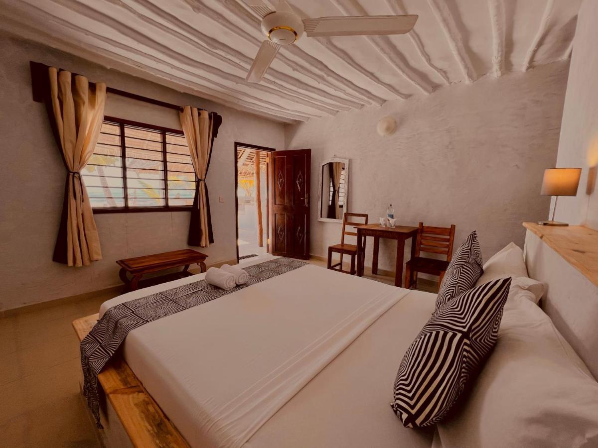 Bed & Breakfast White Dream