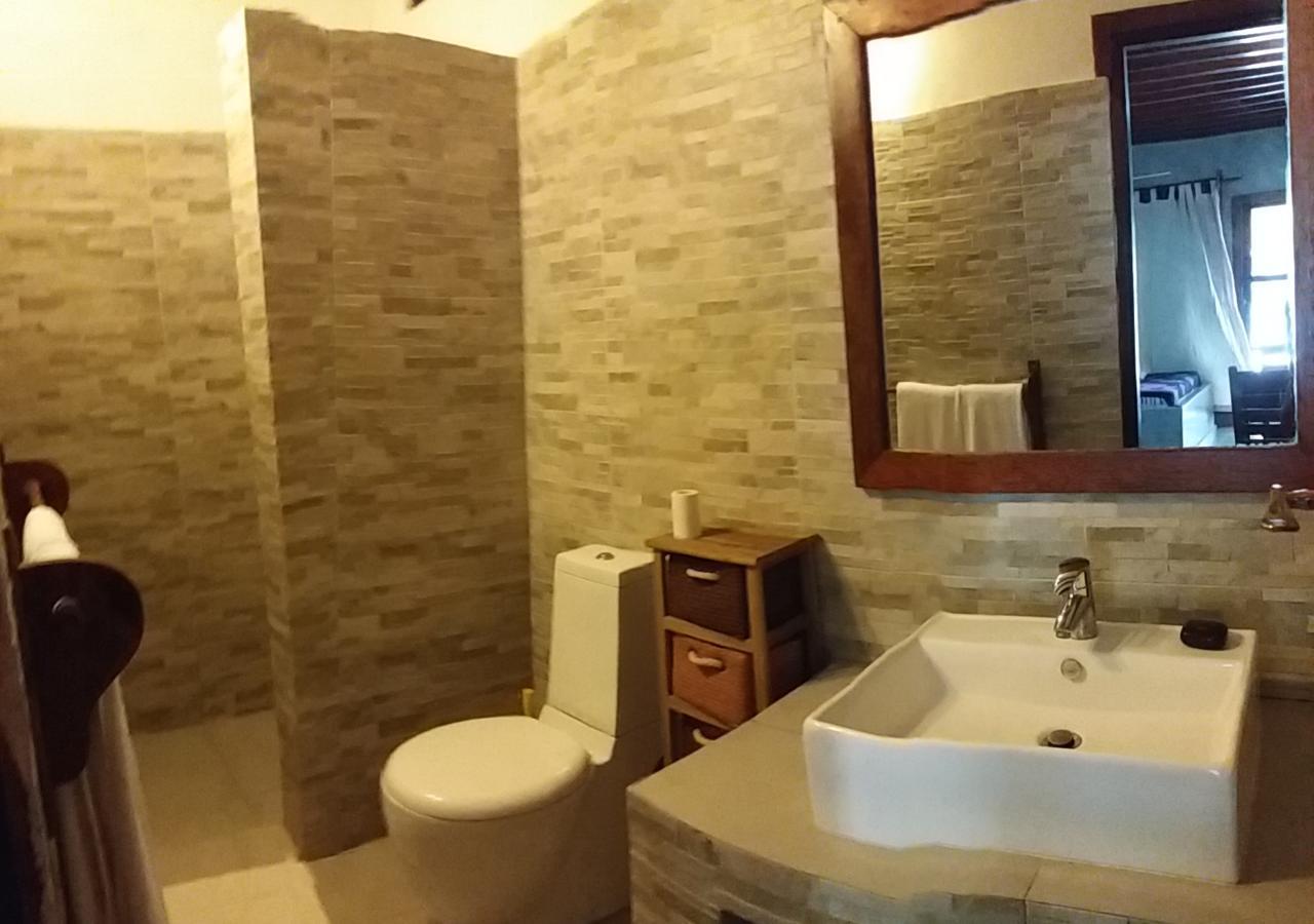 White Dream Bed & Breakfast 2*