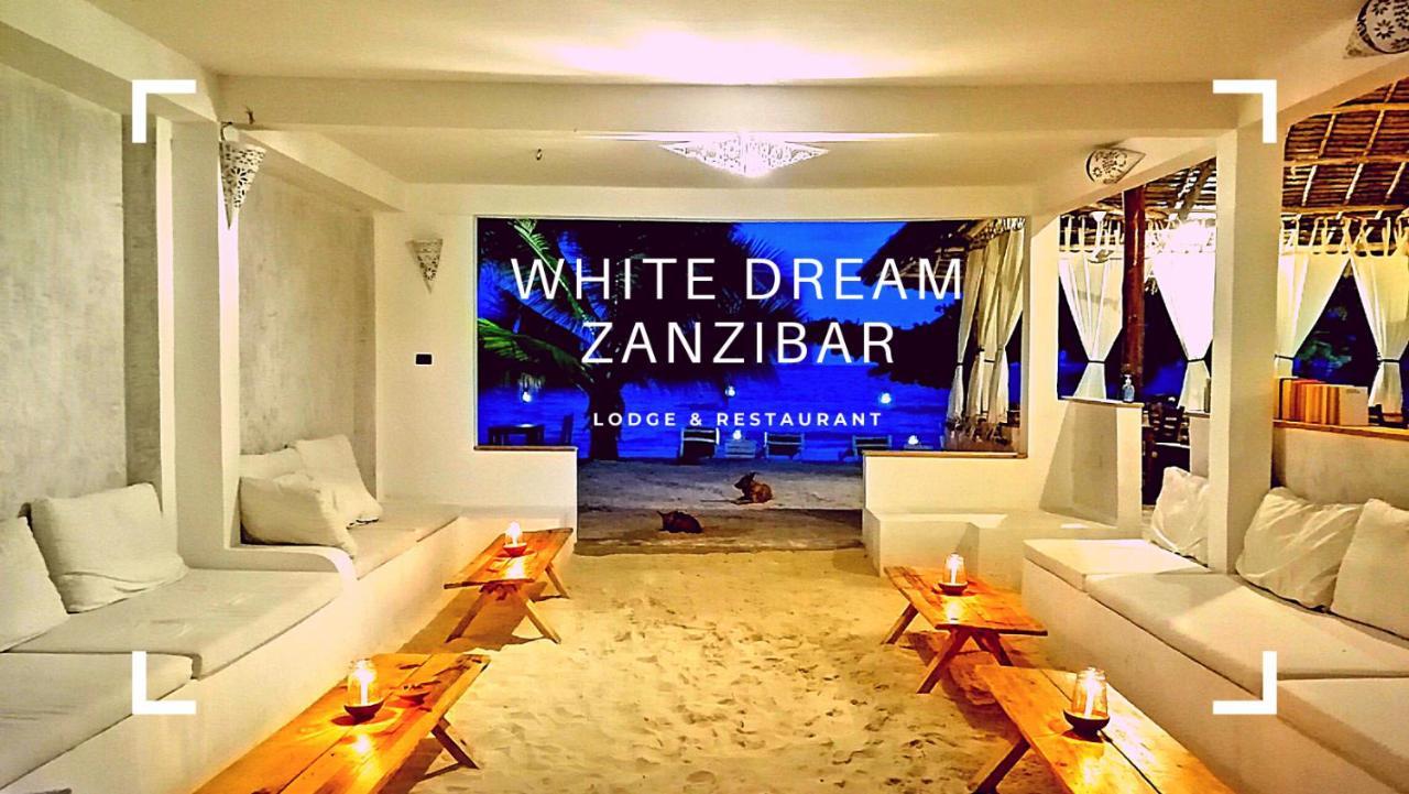 White Dream Bed & Breakfast
