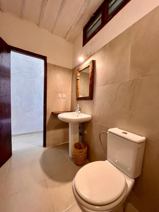 White Dream Bed & Breakfast 2*